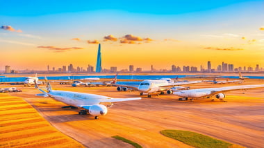 Etihad Airways erwartet über sieben Millionen Reisende im Sommer 2025