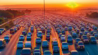 Massive Staus am ersten Juli-Wochenende: So meidest du den Verkehr