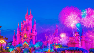 70 Jahre Disney: Feiere den Sommer im Disneyland Resort!